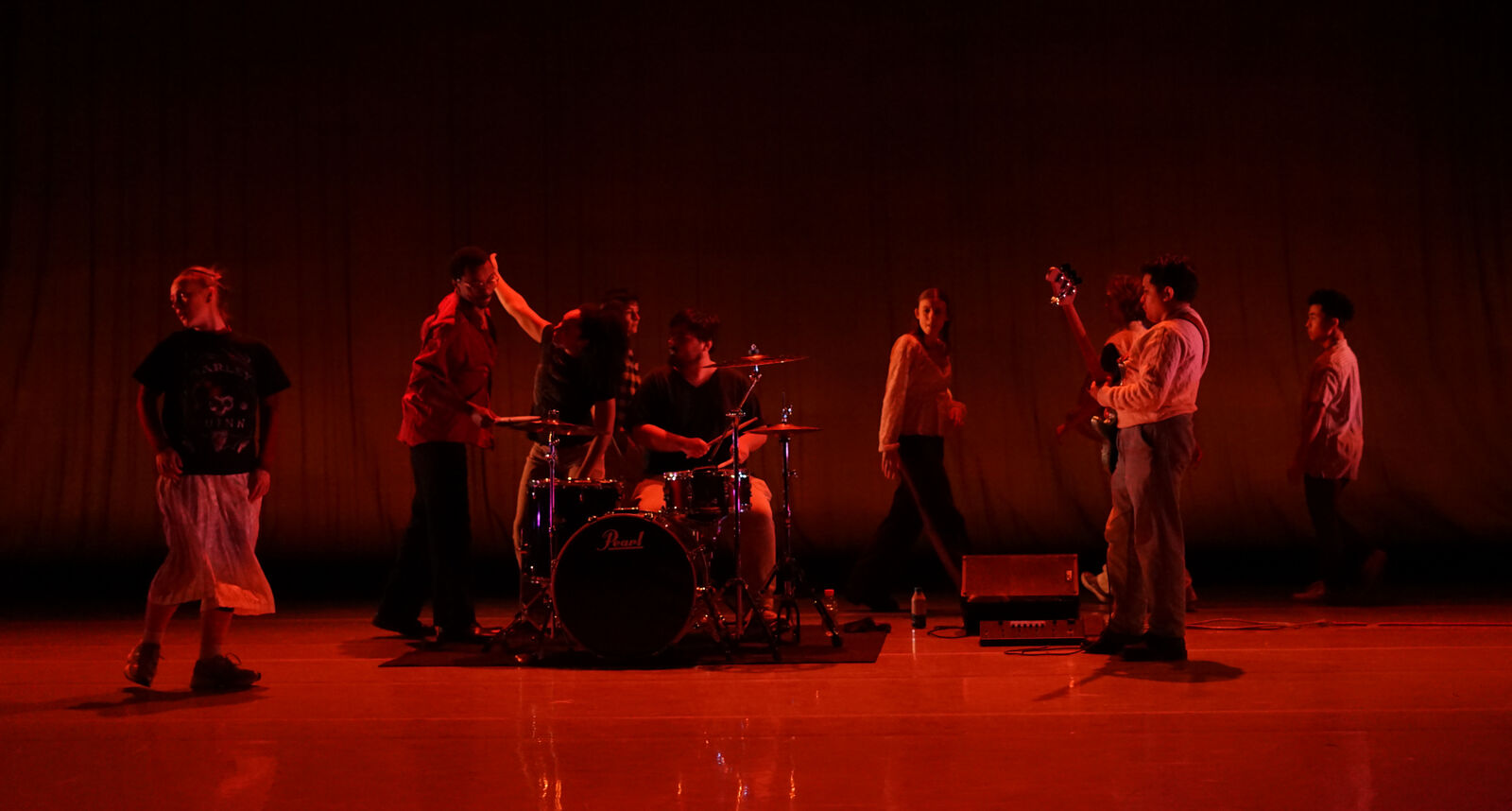 Performance photo by Lindsay Clipner (11)