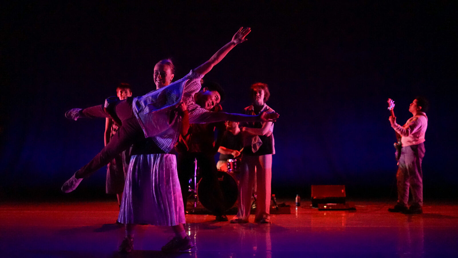 Performance photo by Lindsay Clipner (21)