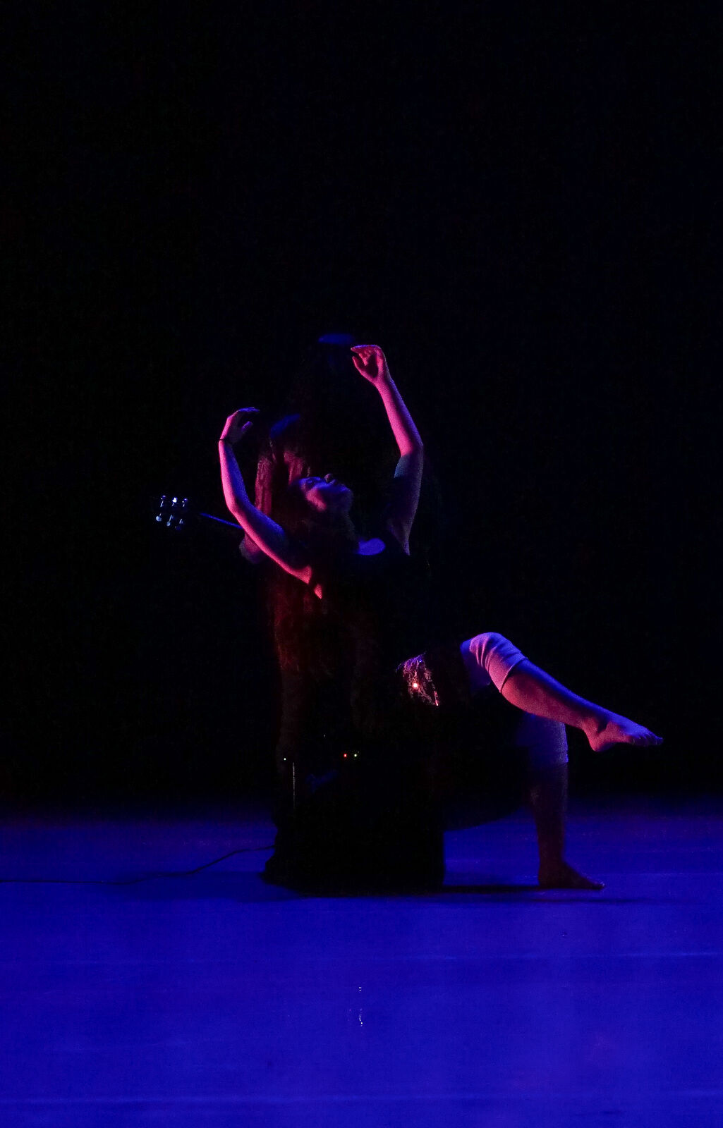 Performance photo by Lindsay Clipner (22)